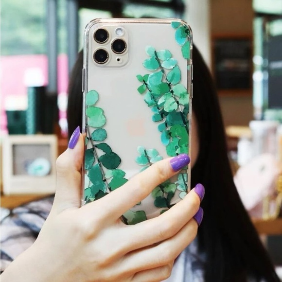 ⚠️Clearance iPhone 15 Pro/Pro Max Leaves Phone Case - Picture 3 of 8